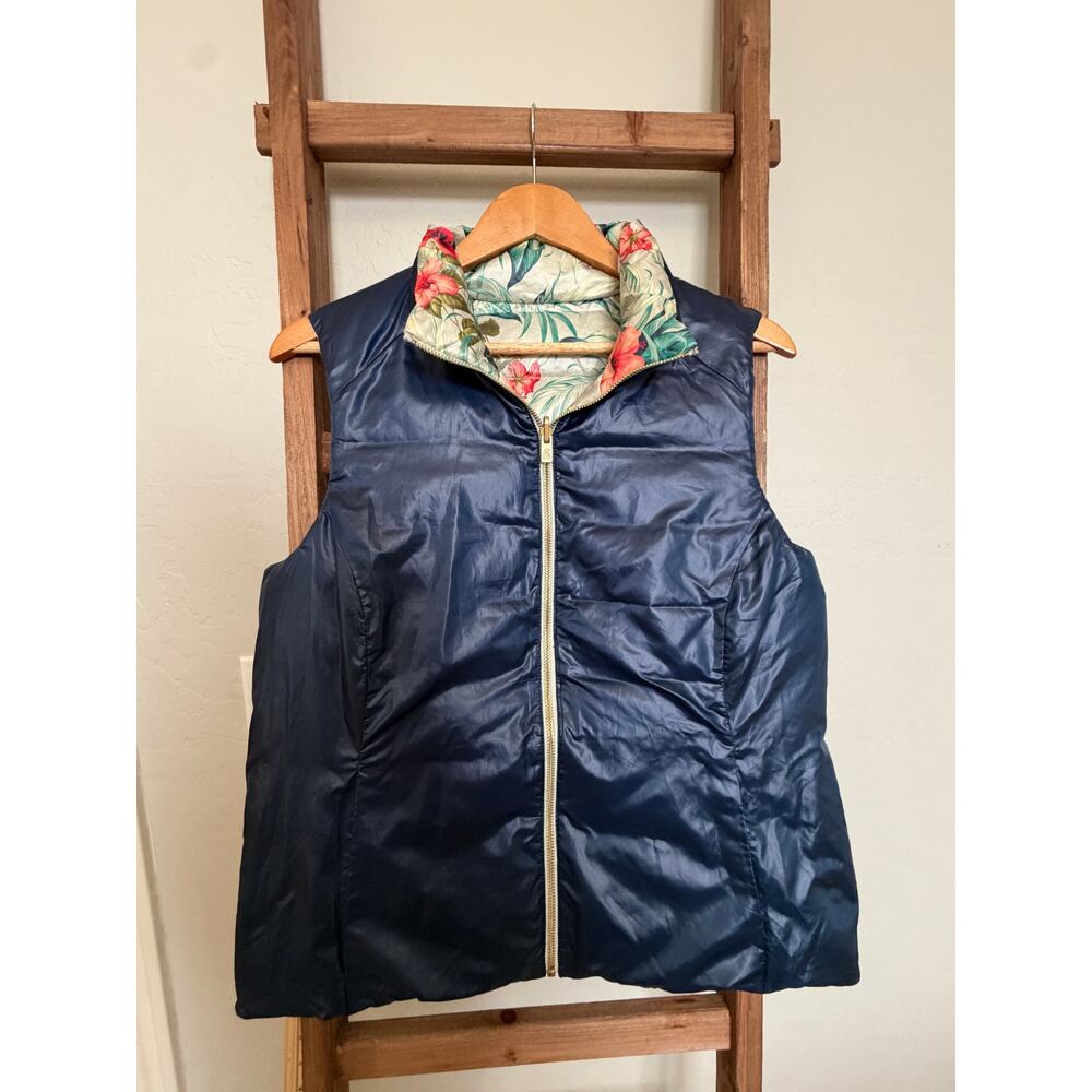 Tommy Bahama Spring Resort Wear Reversible Duck Down Puffer Vest-Med (reg$228) - Picture 12 of 12